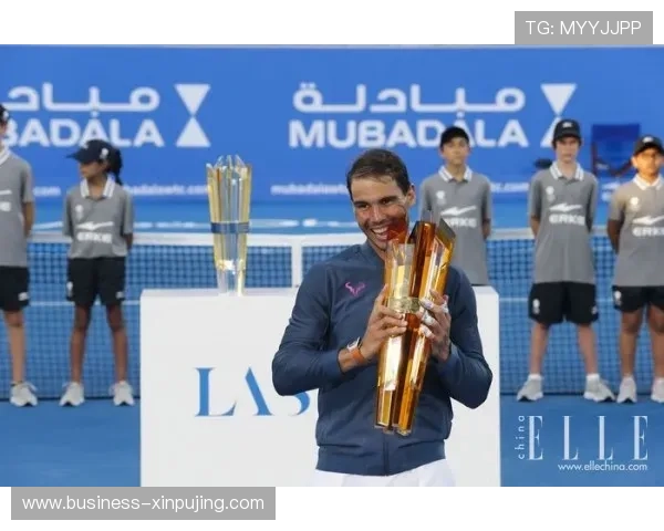 网球世界聚焦最新赛事精彩对决与球员动态分析